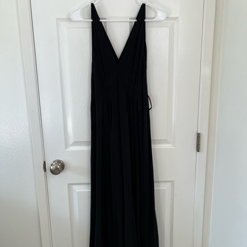 & Other Stories silk Black Pleated V-Neck Dress with tie waist size 2